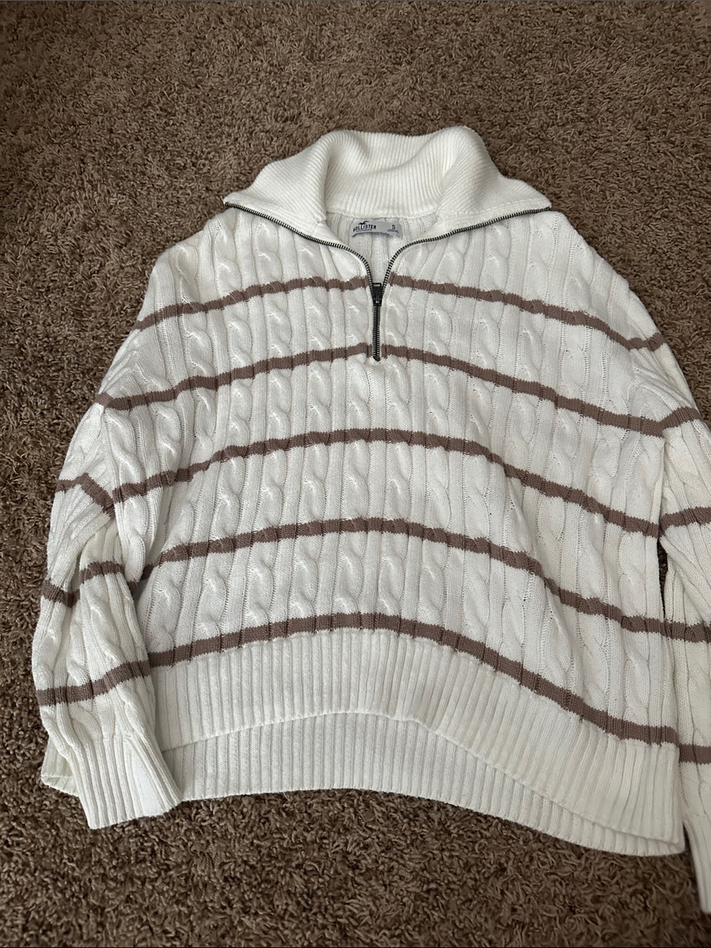 Hollister White Cable-Knit Half-Zip Sweater with Tan Stripes